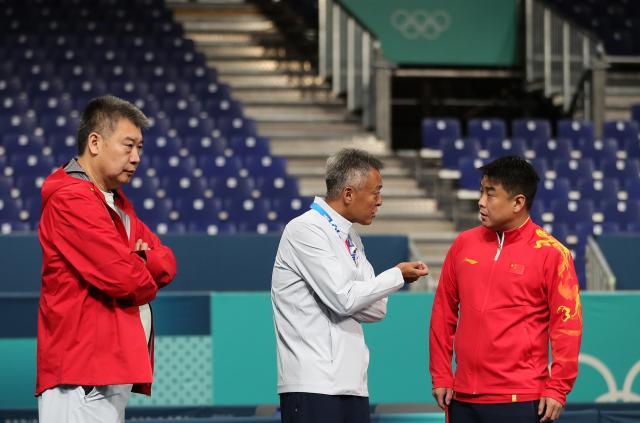1723340433801019751.jpg (巴黎奥运会)(19)乒乓球——中国队进行赛前训练XxjpseC007165_20240722_PEPFN0A001.jpg